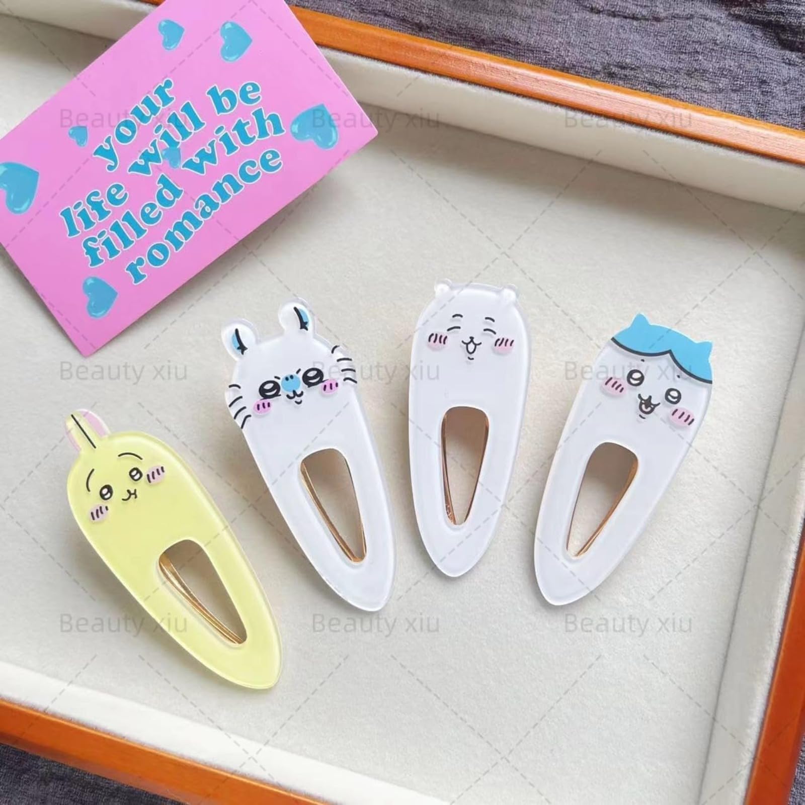 Amazon.co.jp: Chiikawa Hair Clip, Hairpin Goods, Hachiwale, Rabbit